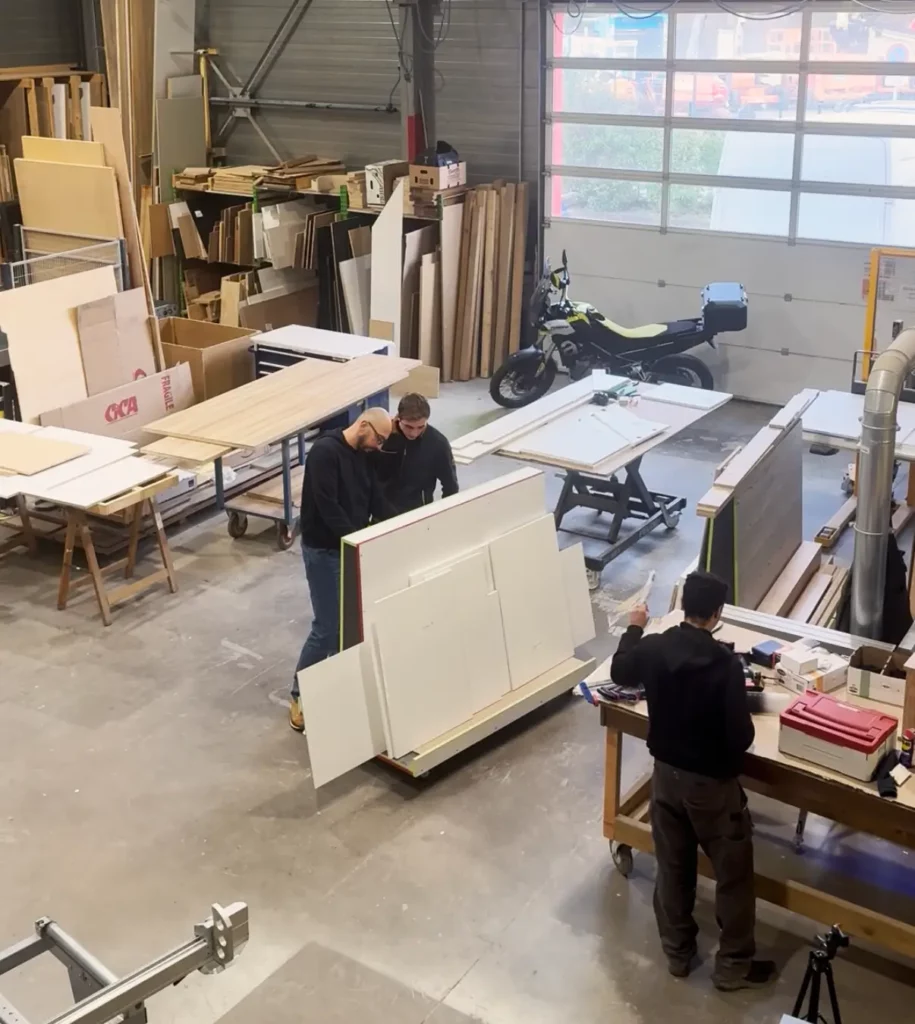 équipe fca menuiserie atelier local brignais